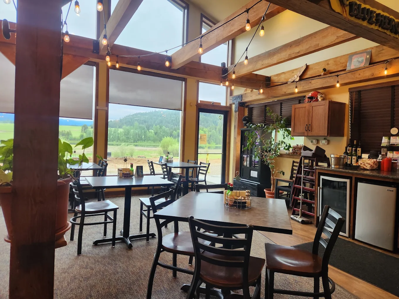 Inside Blue Heron Café